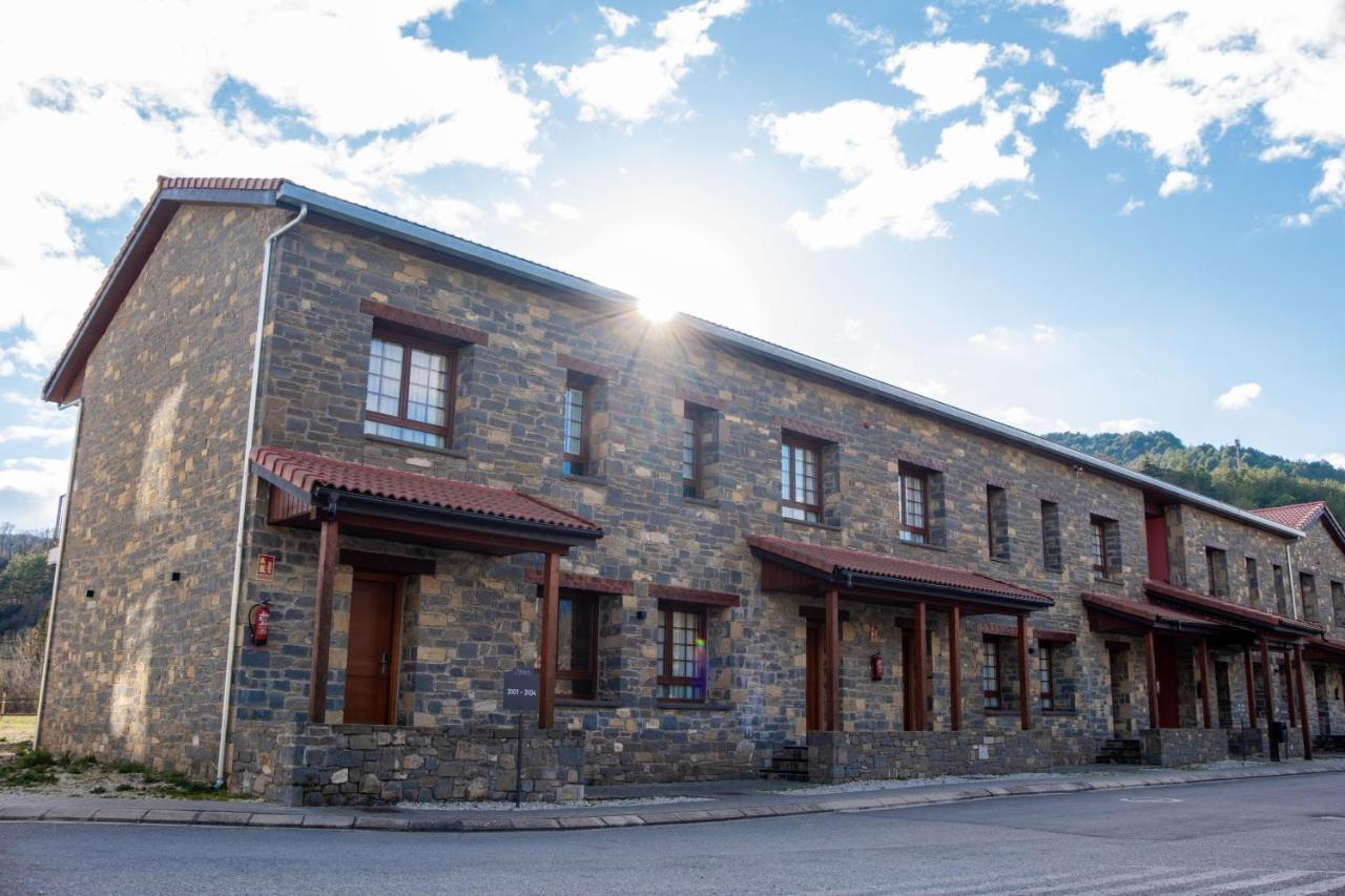 Hotel & Spa Monasterio De Boltaña Екстериор снимка The town hall in Arhansus