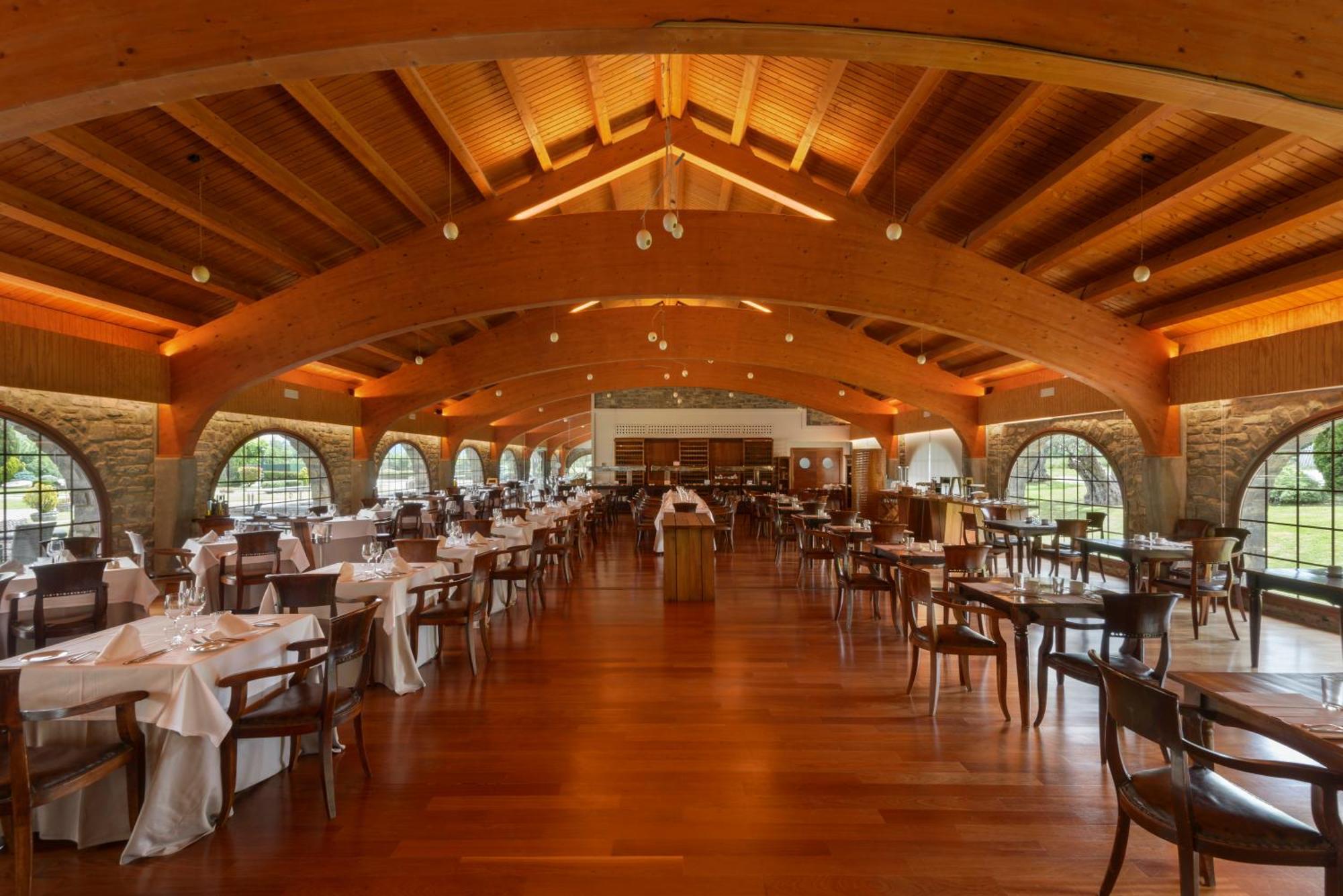 Hotel & Spa Monasterio De Boltaña Екстериор снимка Restaurant