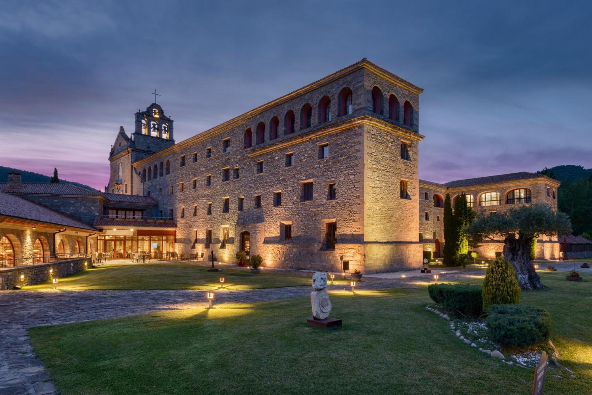 Hotel & Spa Monasterio De Boltaña Екстериор снимка The monastery of San Jeroni de Cotalba