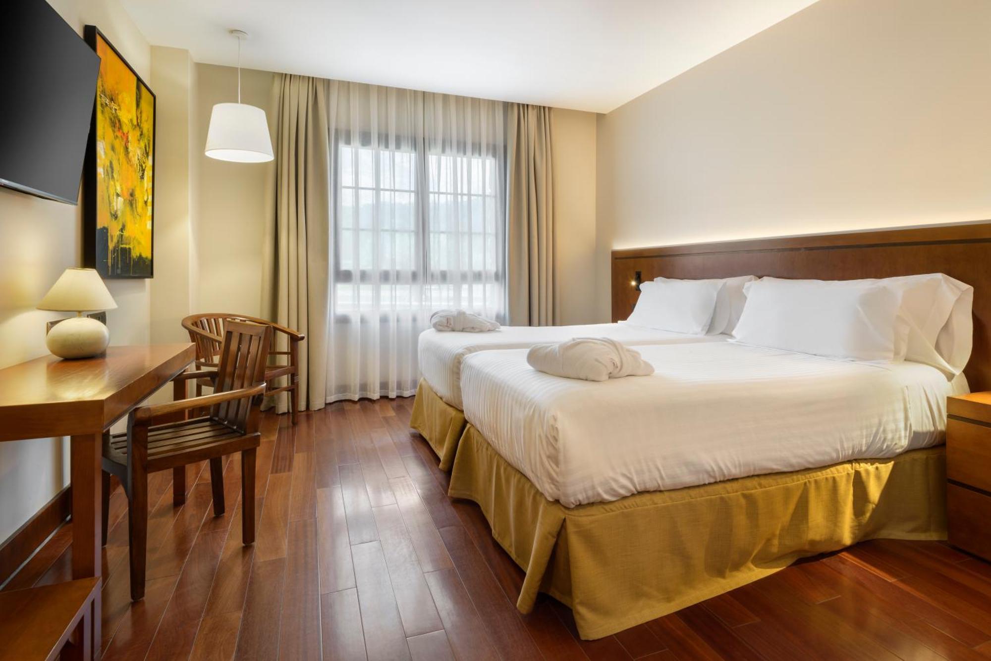 Hotel & Spa Monasterio De Boltaña Екстериор снимка